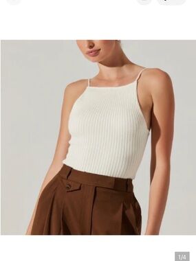 ASTR The Label Ribbed Knit Halter Tank Top in Cream size M
